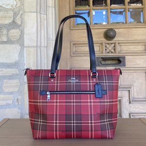 COACH Gallery Tote With Tartan Plaid Print SV Red/Black Multi NWT Womens Authent